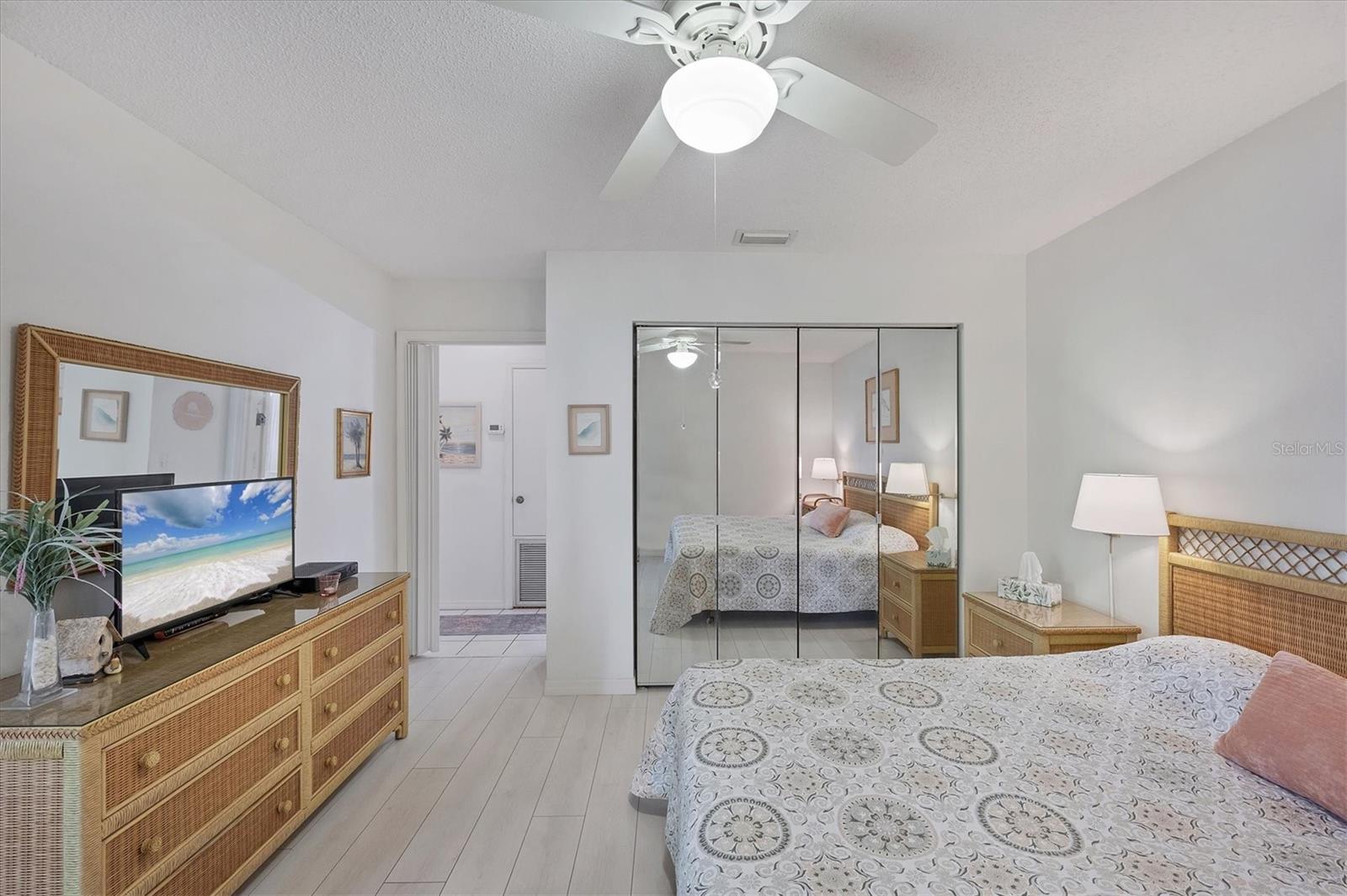 Image 13 of 34 For 6650 Schooner Bay Circle 6650