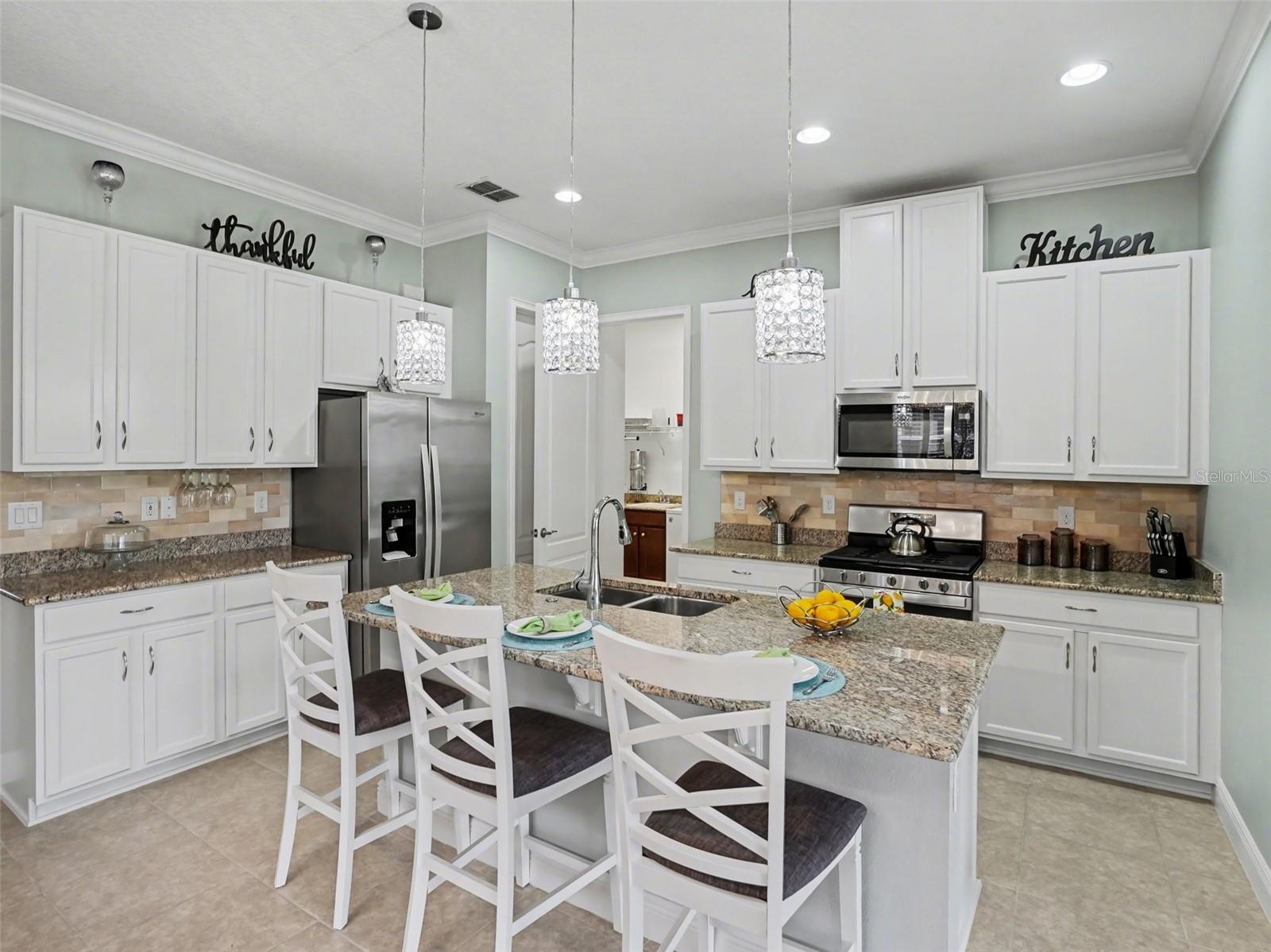 Image 10 of 40 For 2388 Datura Loop