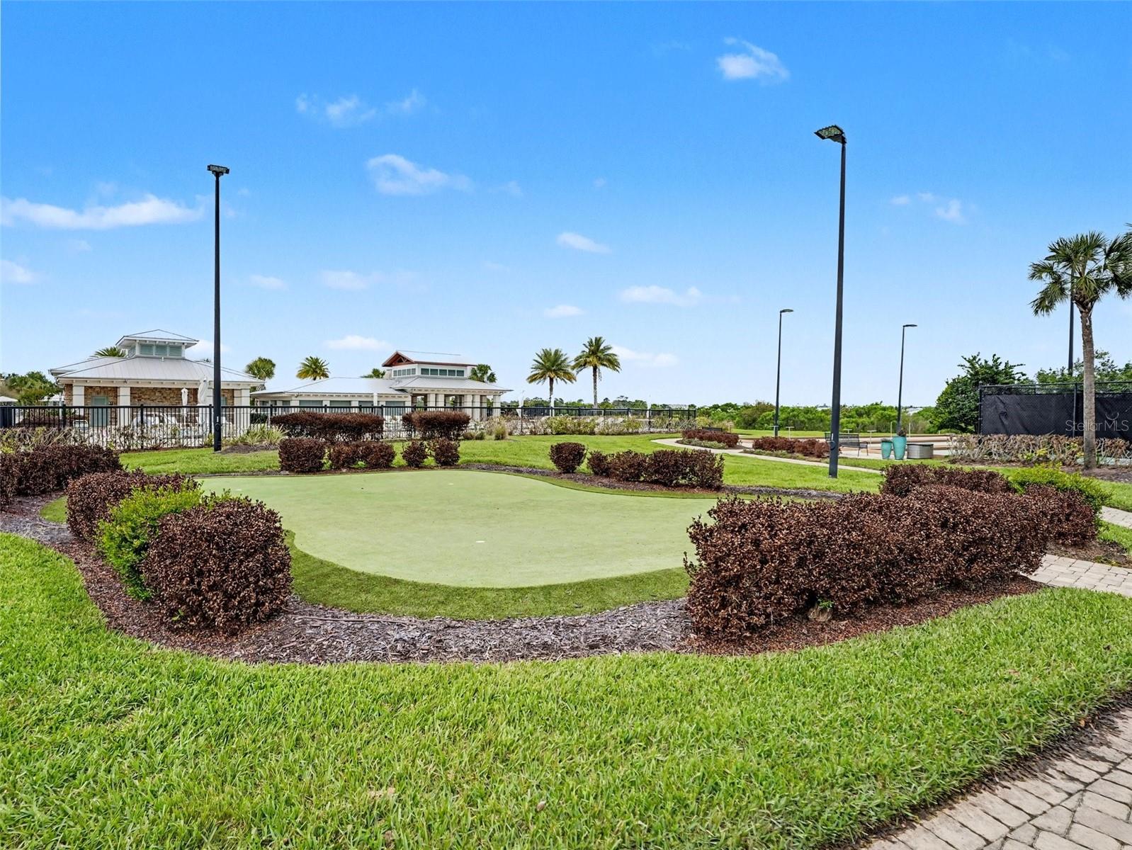 Image 35 of 40 For 2388 Datura Loop