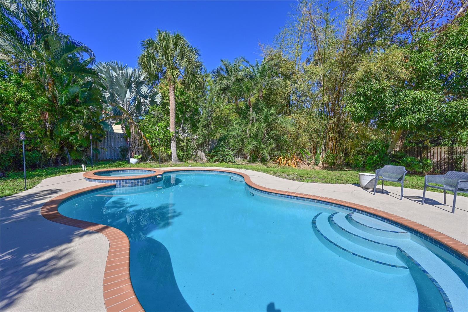 Image 17 of 35 For 1106 87th Street Nw