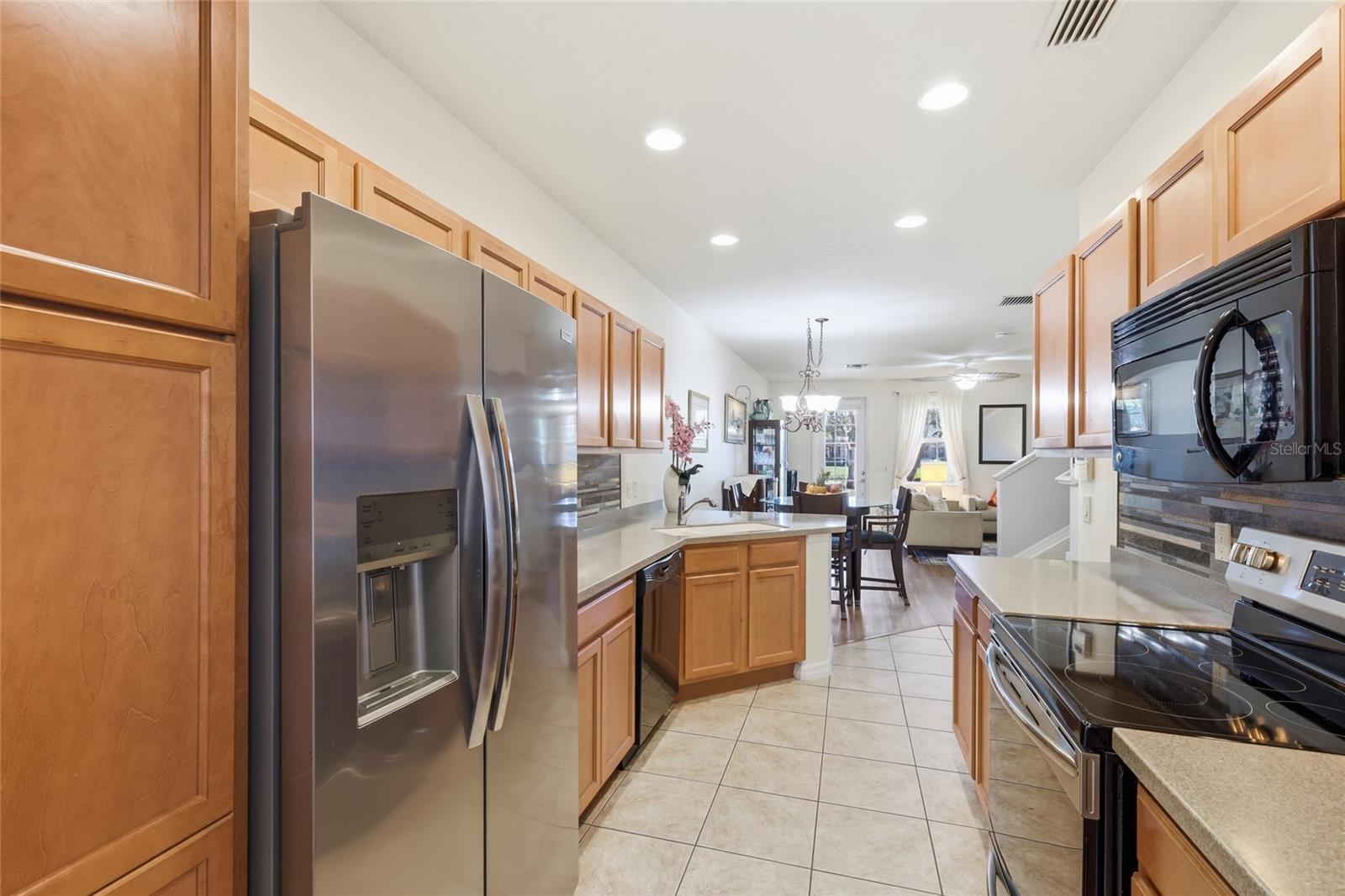 Image 13 of 31 For 3880 82nd Avenue Circle E 104