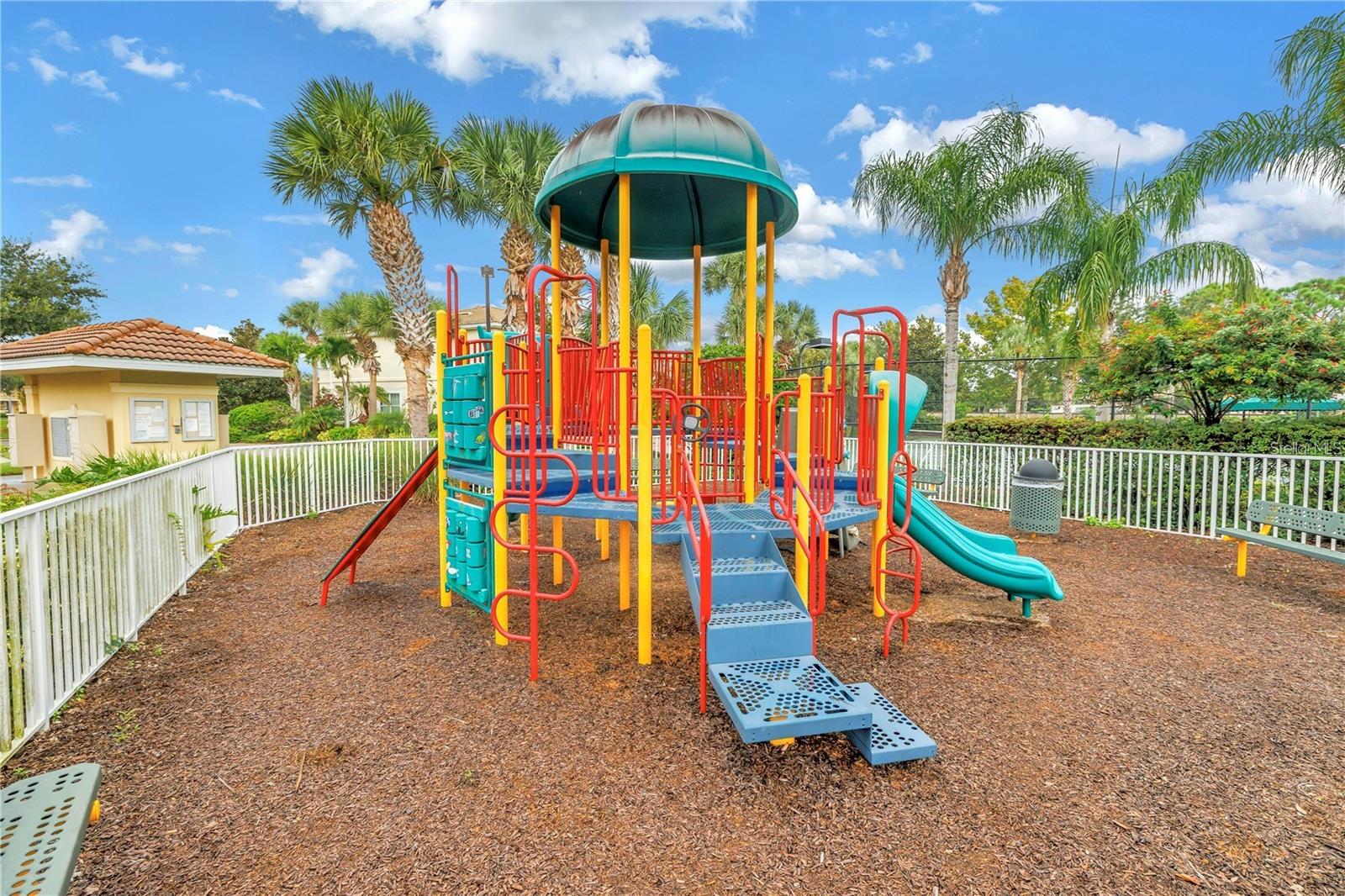 Image 29 of 31 For 3880 82nd Avenue Circle E 104