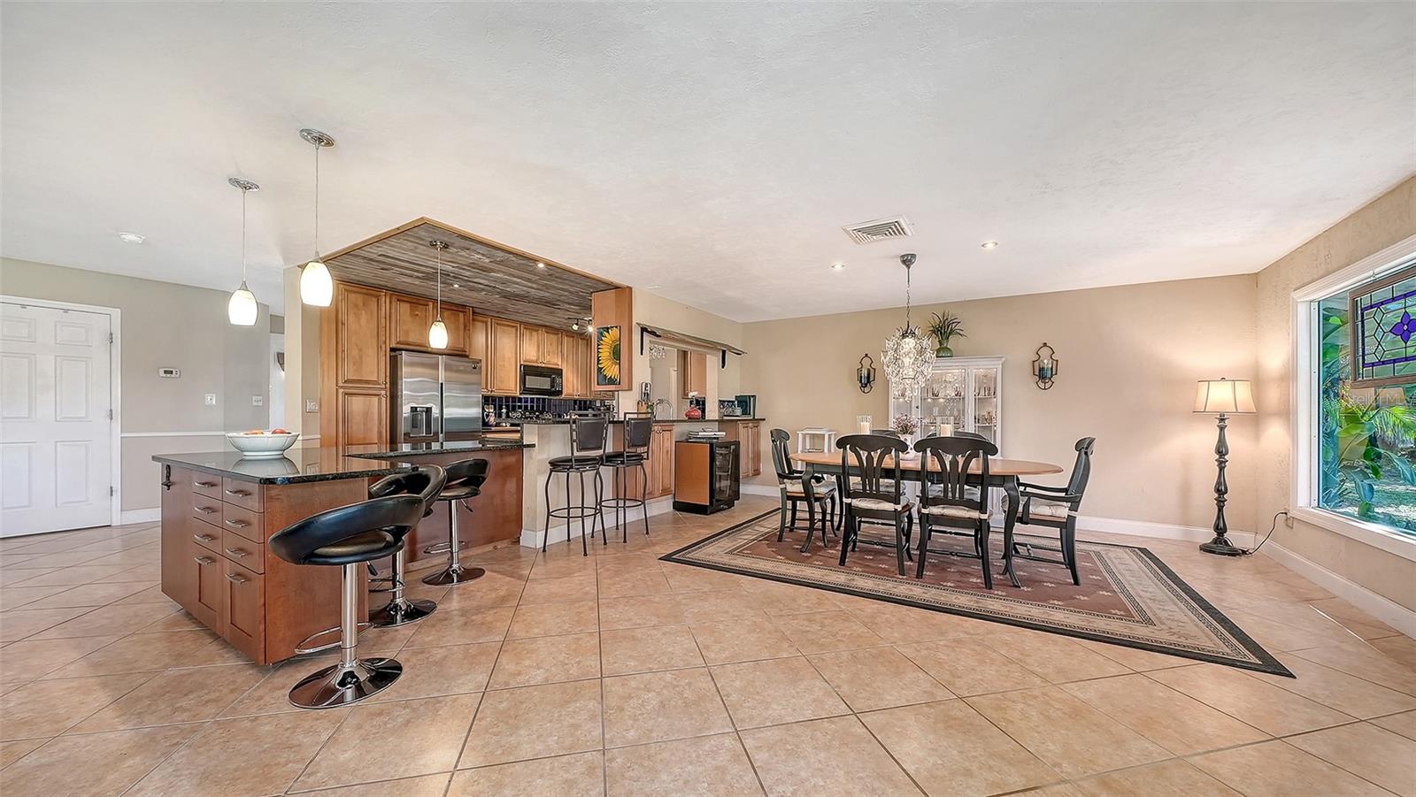 Image 11 of 69 For 836 Magellan Drive