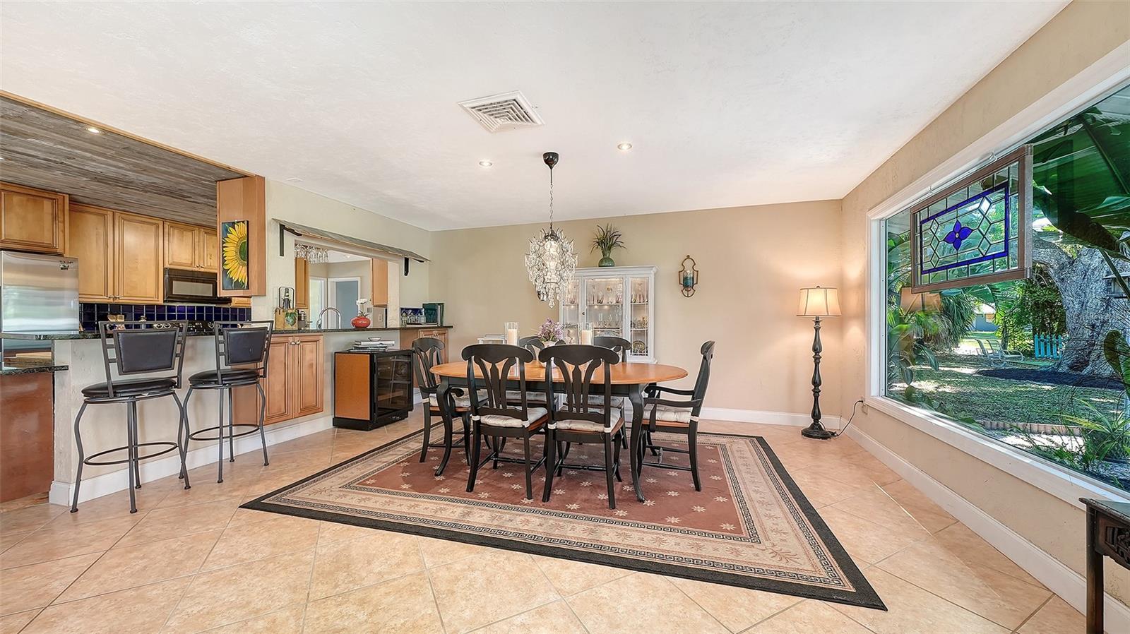 Image 14 of 69 For 836 Magellan Drive