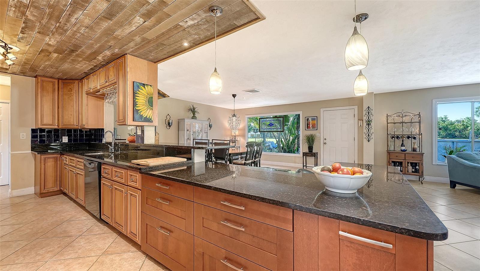 Image 18 of 69 For 836 Magellan Drive