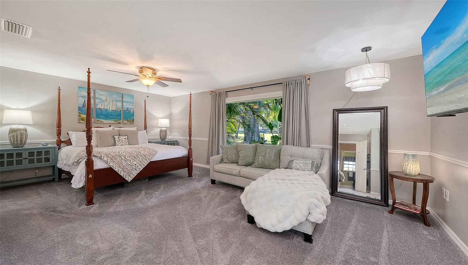 Image 25 of 69 For 836 Magellan Drive