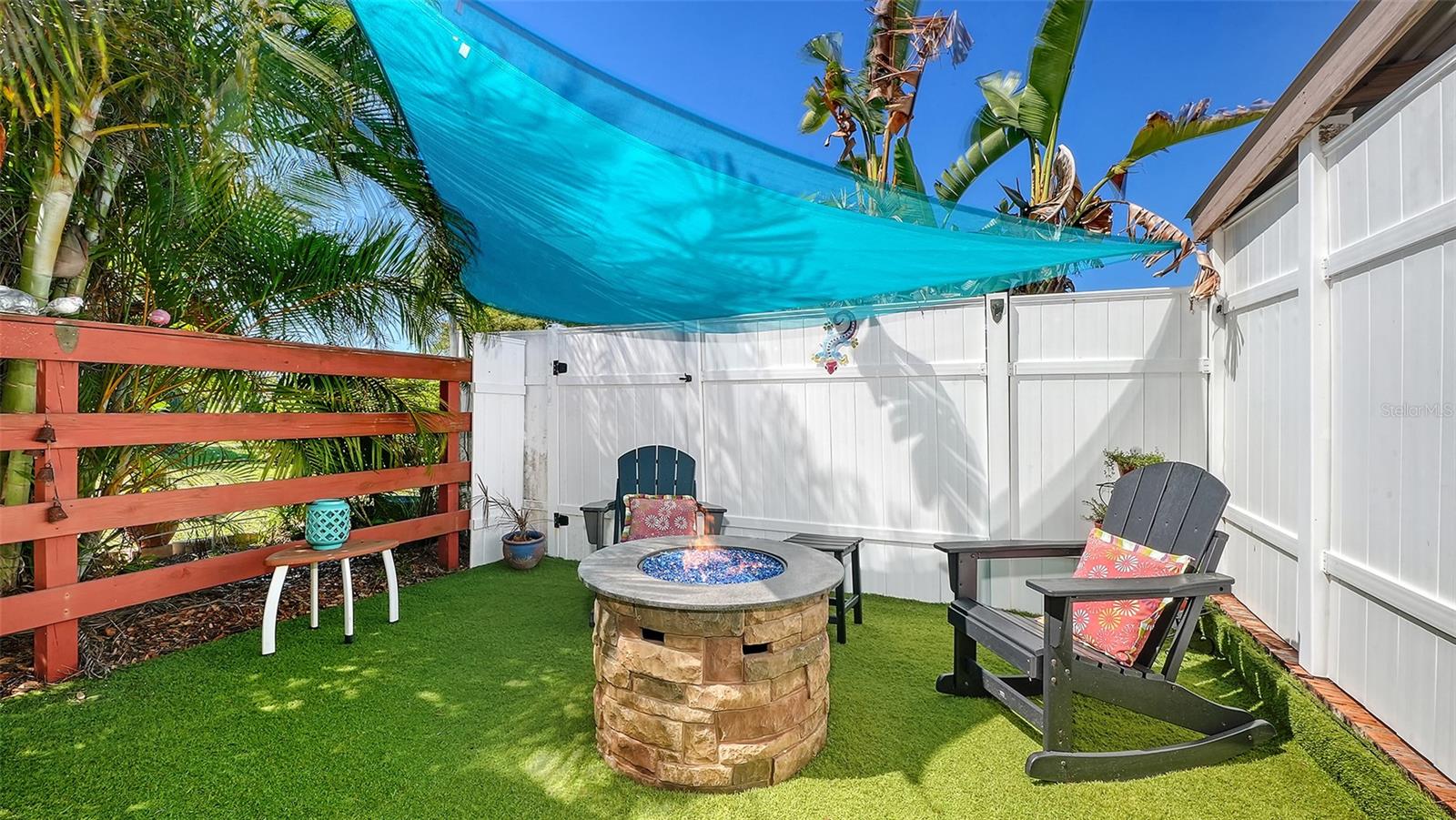 Image 42 of 69 For 836 Magellan Drive