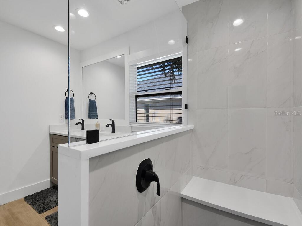 Image 17 of 37 For 3840 13th Avenue