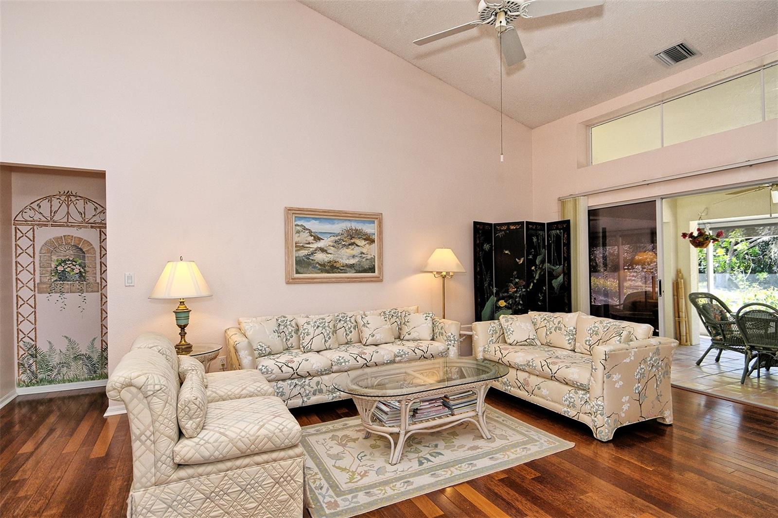 Image 10 of 60 For 720 Connemara Court