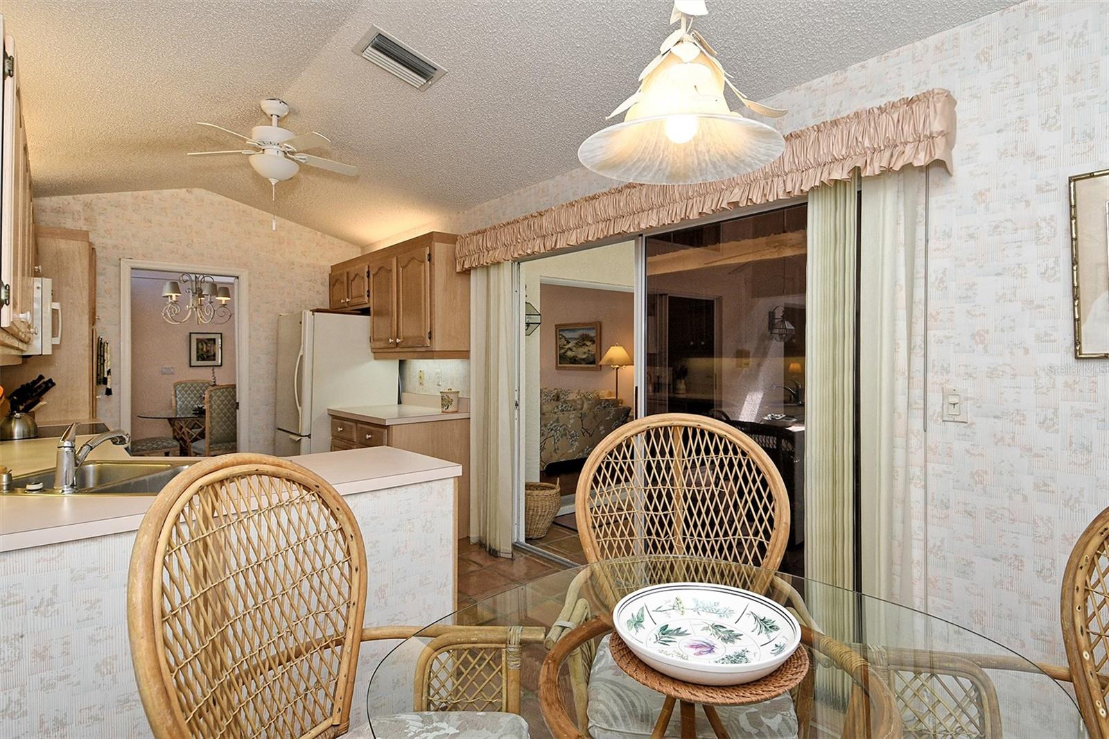 Image 21 of 60 For 720 Connemara Court