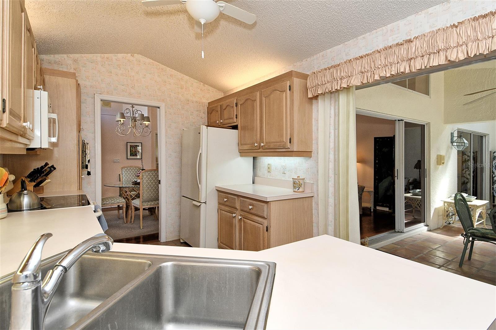 Image 22 of 60 For 720 Connemara Court