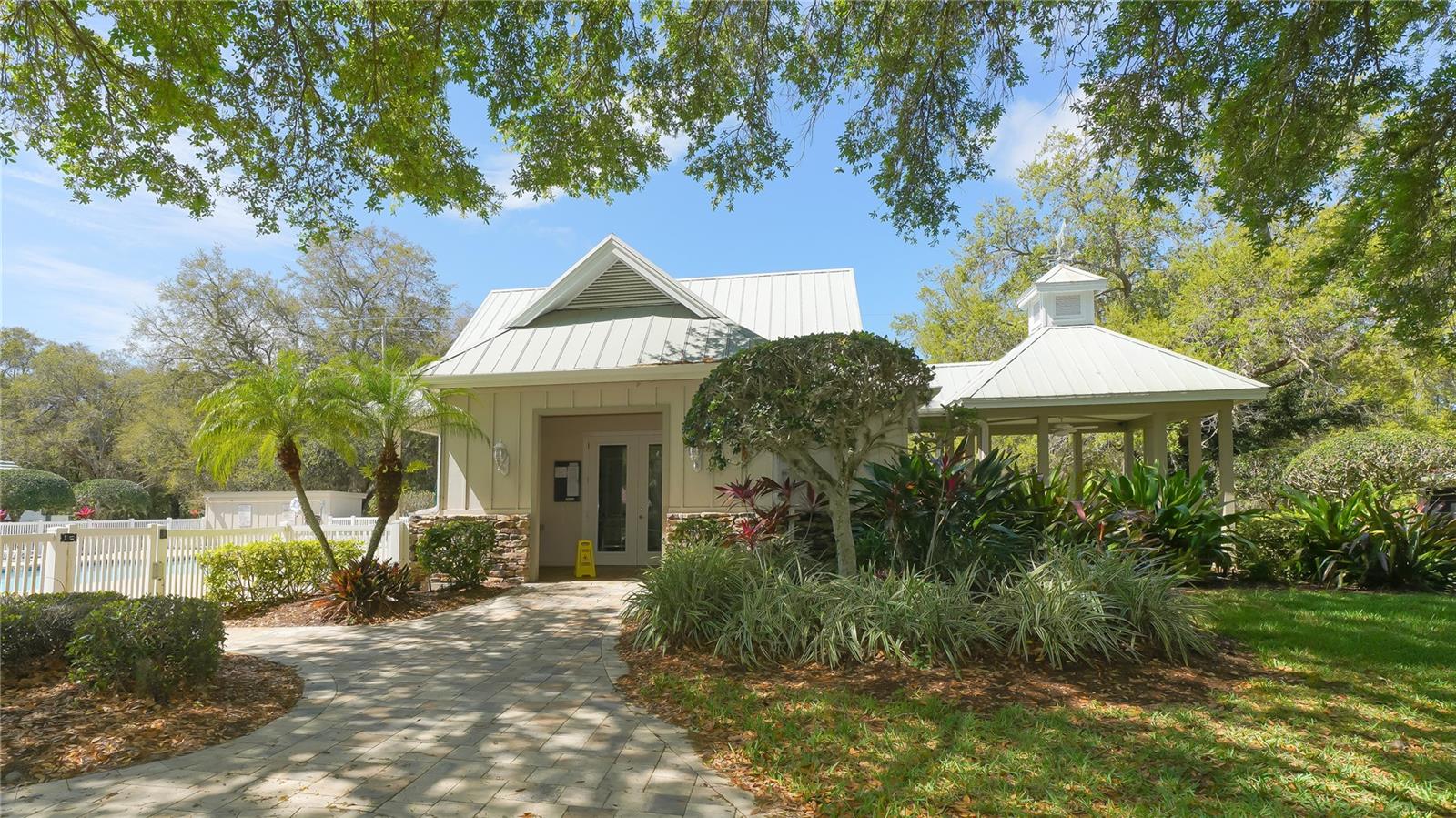 Image 54 of 60 For 720 Connemara Court