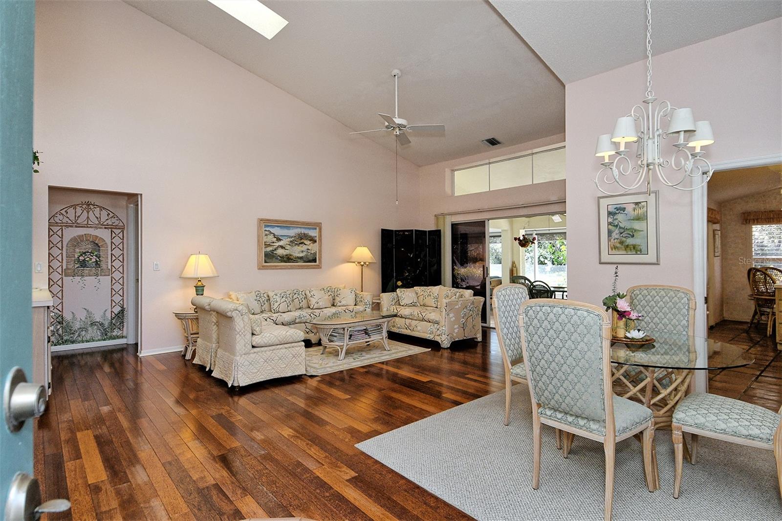 Image 7 of 60 For 720 Connemara Court