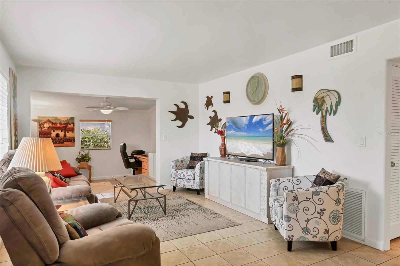 Image 12 of 40 For 3210 21st Avenue Drive W