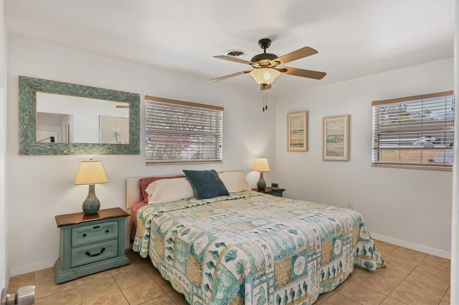 Image 17 of 40 For 3210 21st Avenue Drive W