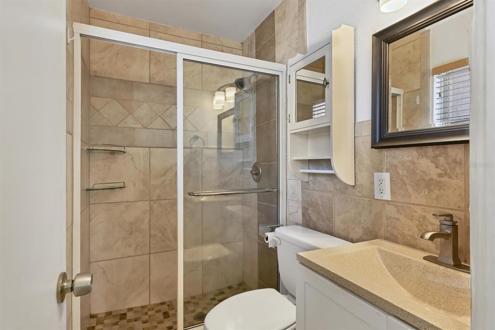 Image 19 of 40 For 3210 21st Avenue Drive W