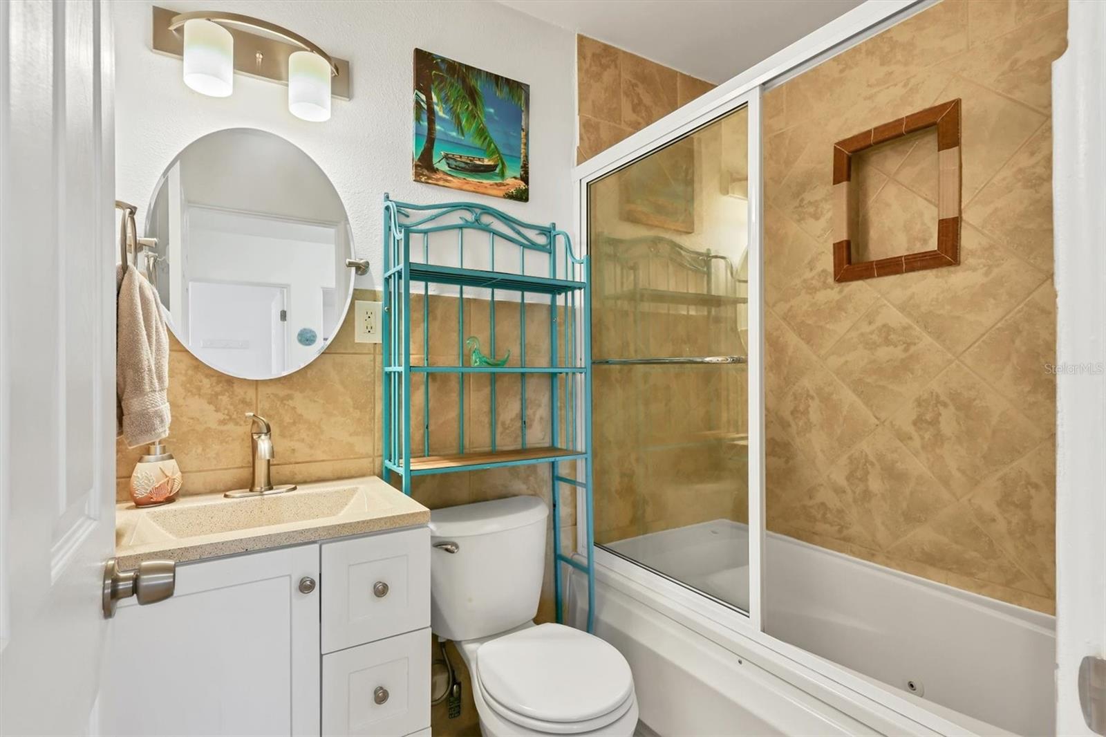 Image 21 of 40 For 3210 21st Avenue Drive W