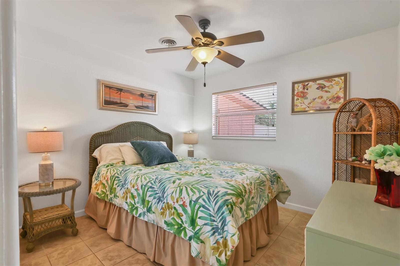 Image 22 of 40 For 3210 21st Avenue Drive W