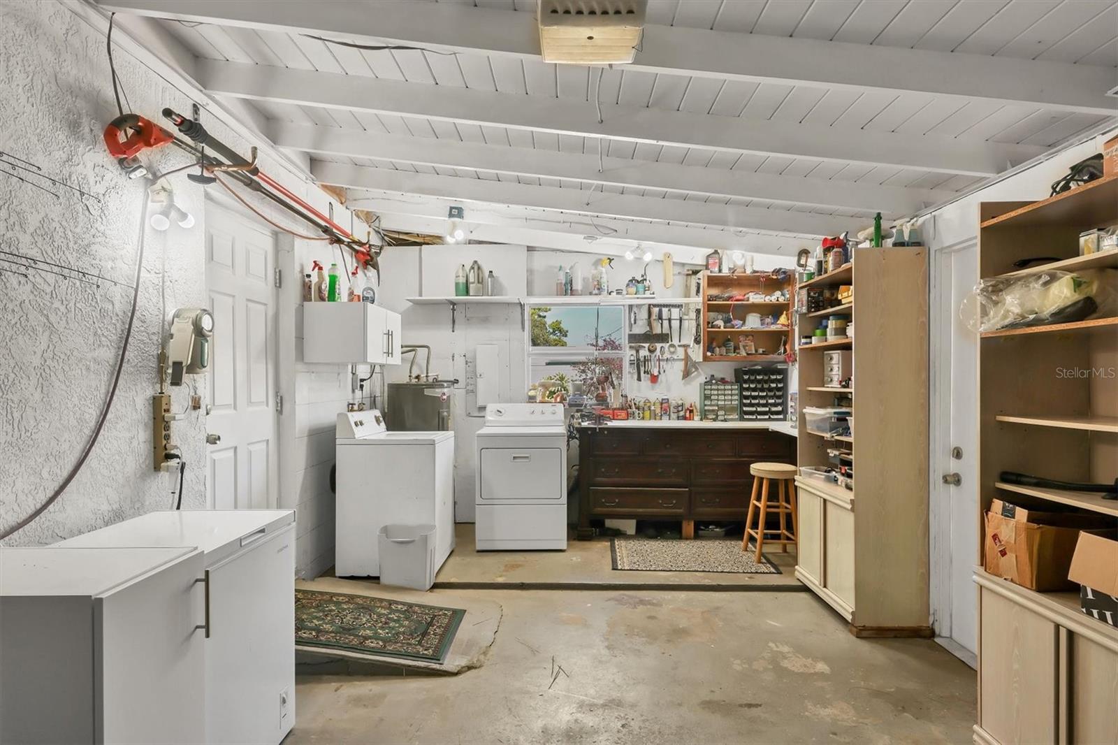 Image 23 of 40 For 3210 21st Avenue Drive W