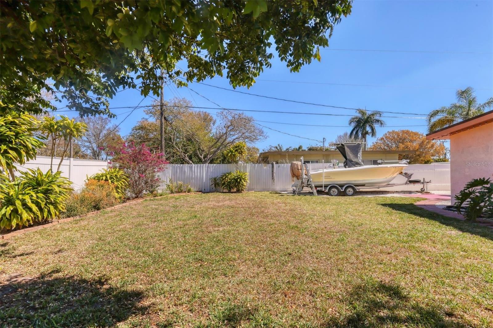 Image 29 of 40 For 3210 21st Avenue Drive W