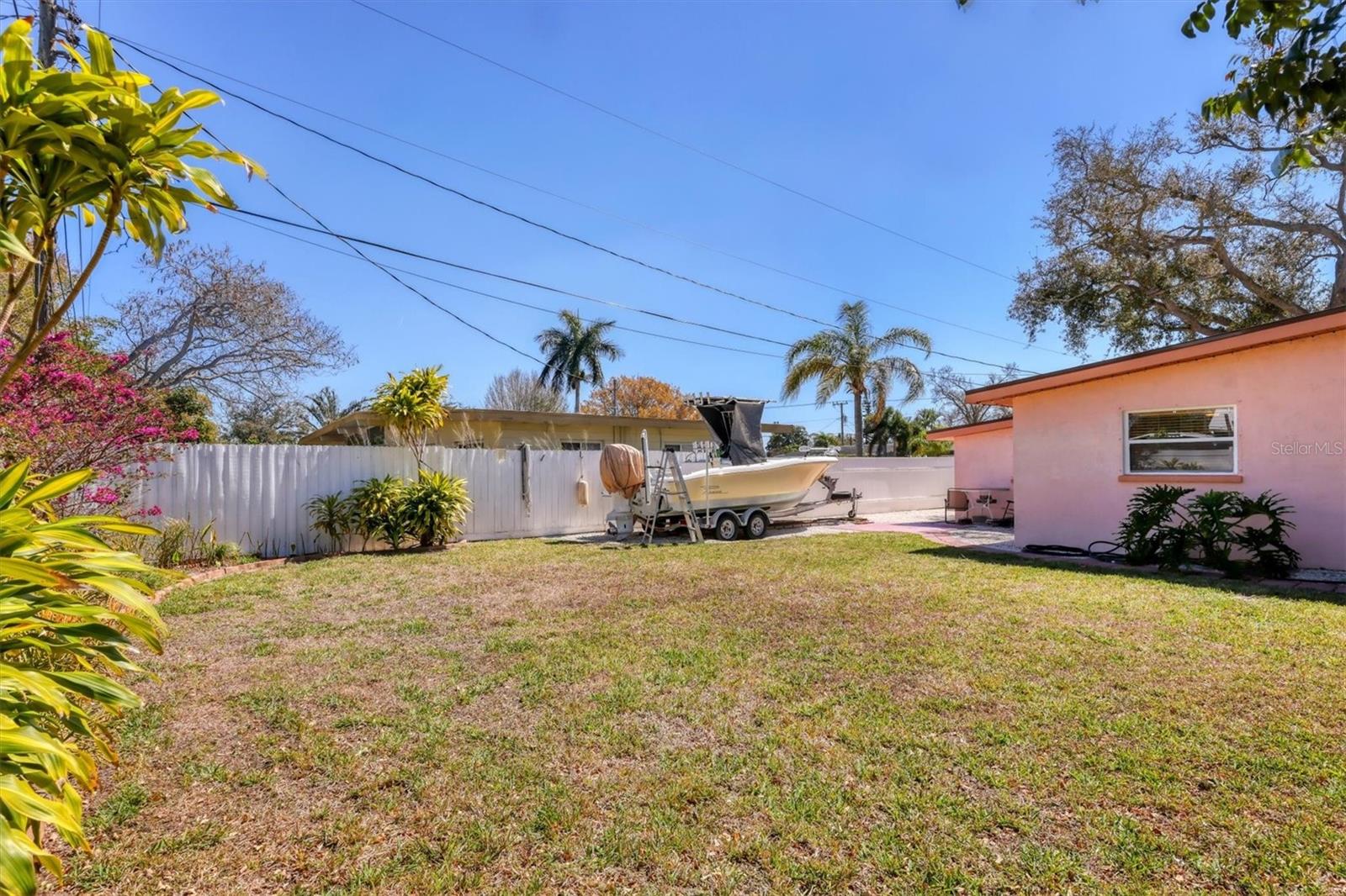 Image 30 of 40 For 3210 21st Avenue Drive W