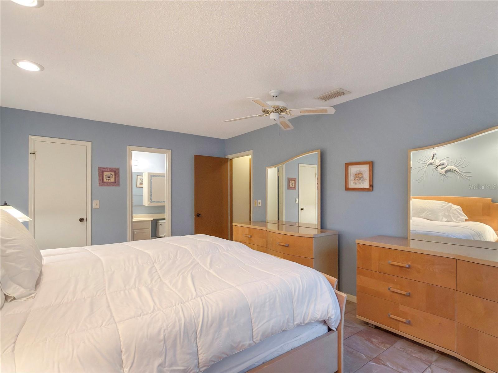 Image 18 of 63 For 1232 Haddington Circle 65