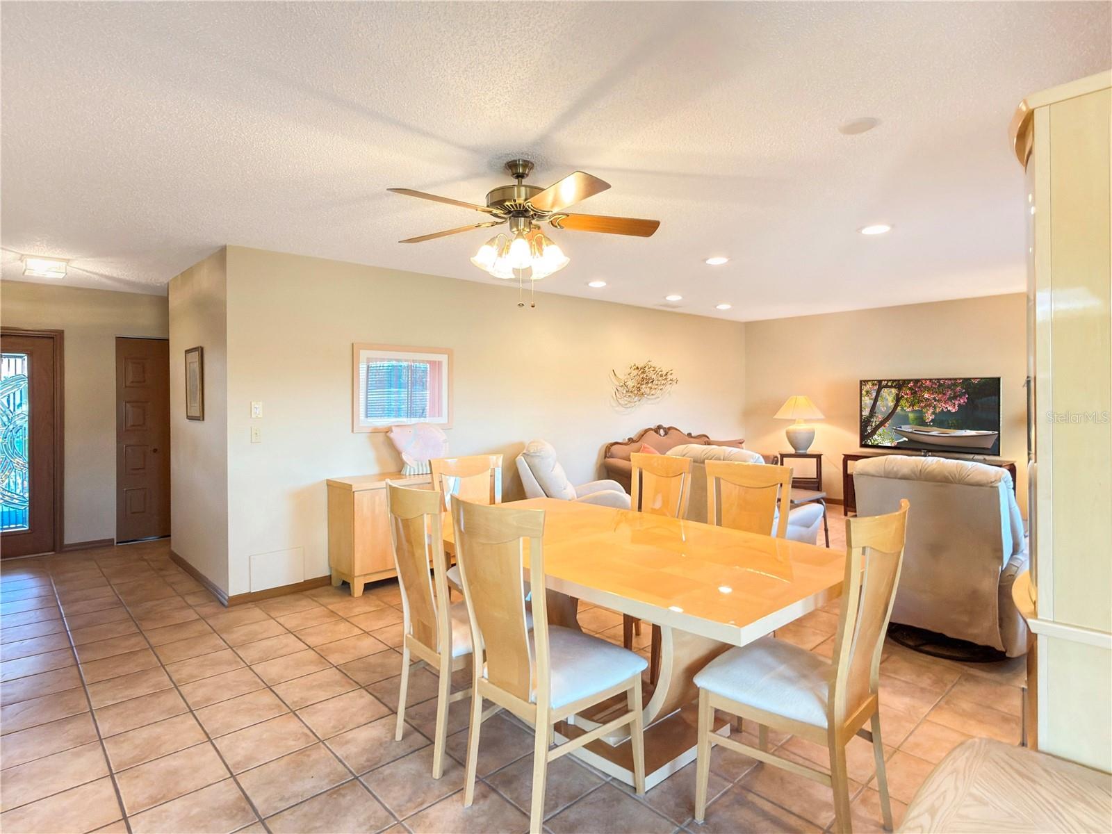 Image 5 of 63 For 1232 Haddington Circle 65