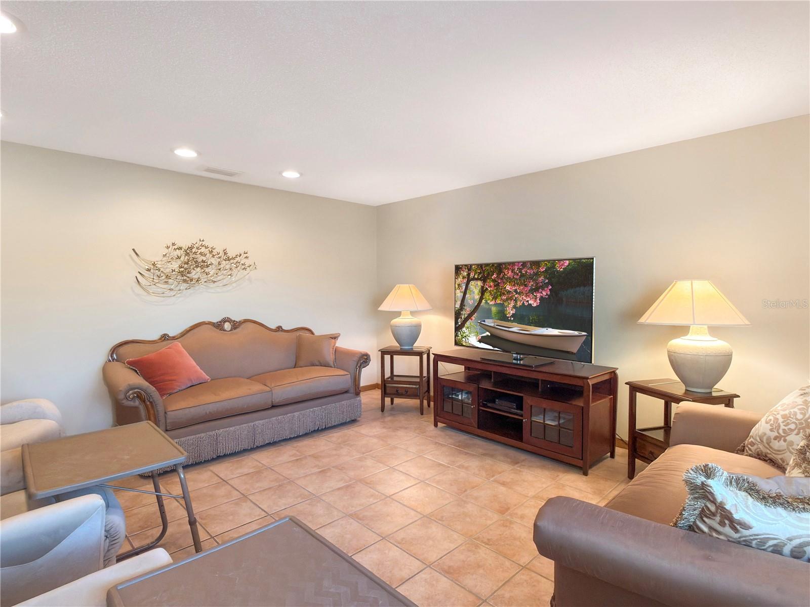 Image 8 of 63 For 1232 Haddington Circle 65