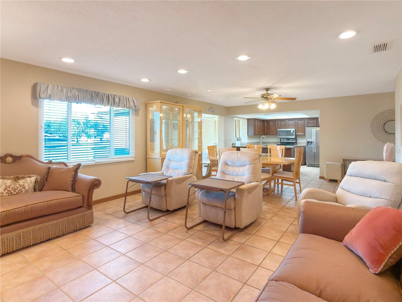 Image 9 of 63 For 1232 Haddington Circle 65