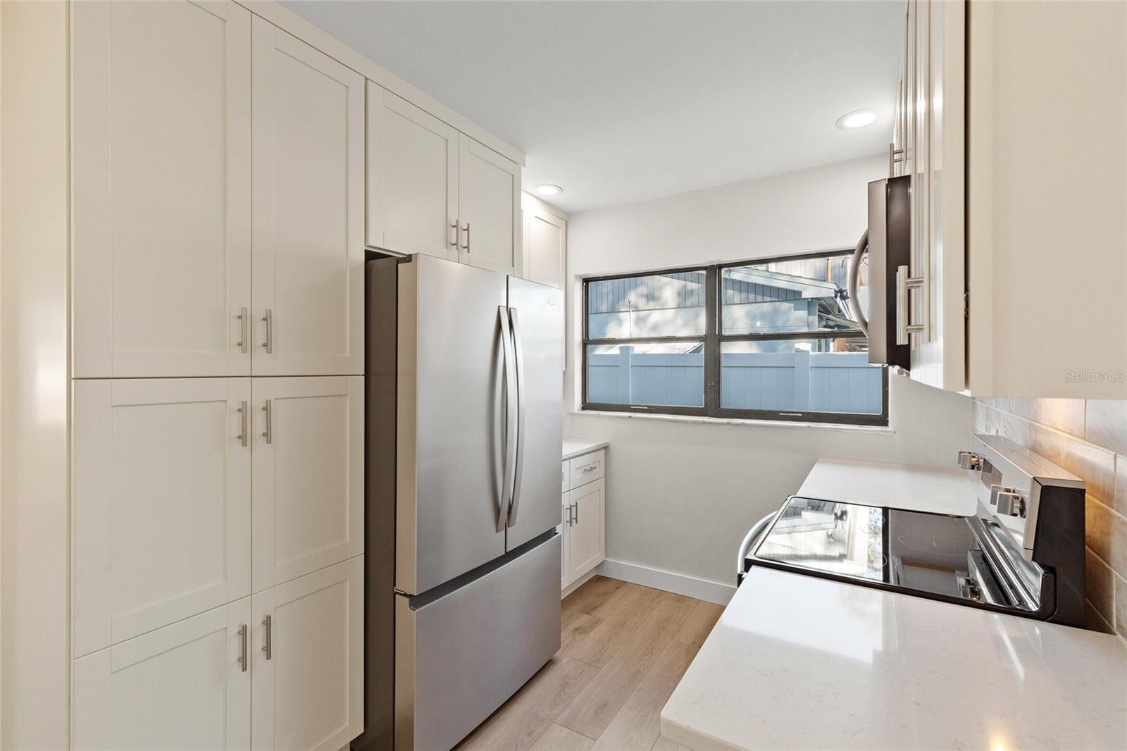 Listing photo id 1 for 5418 6th Avenue N