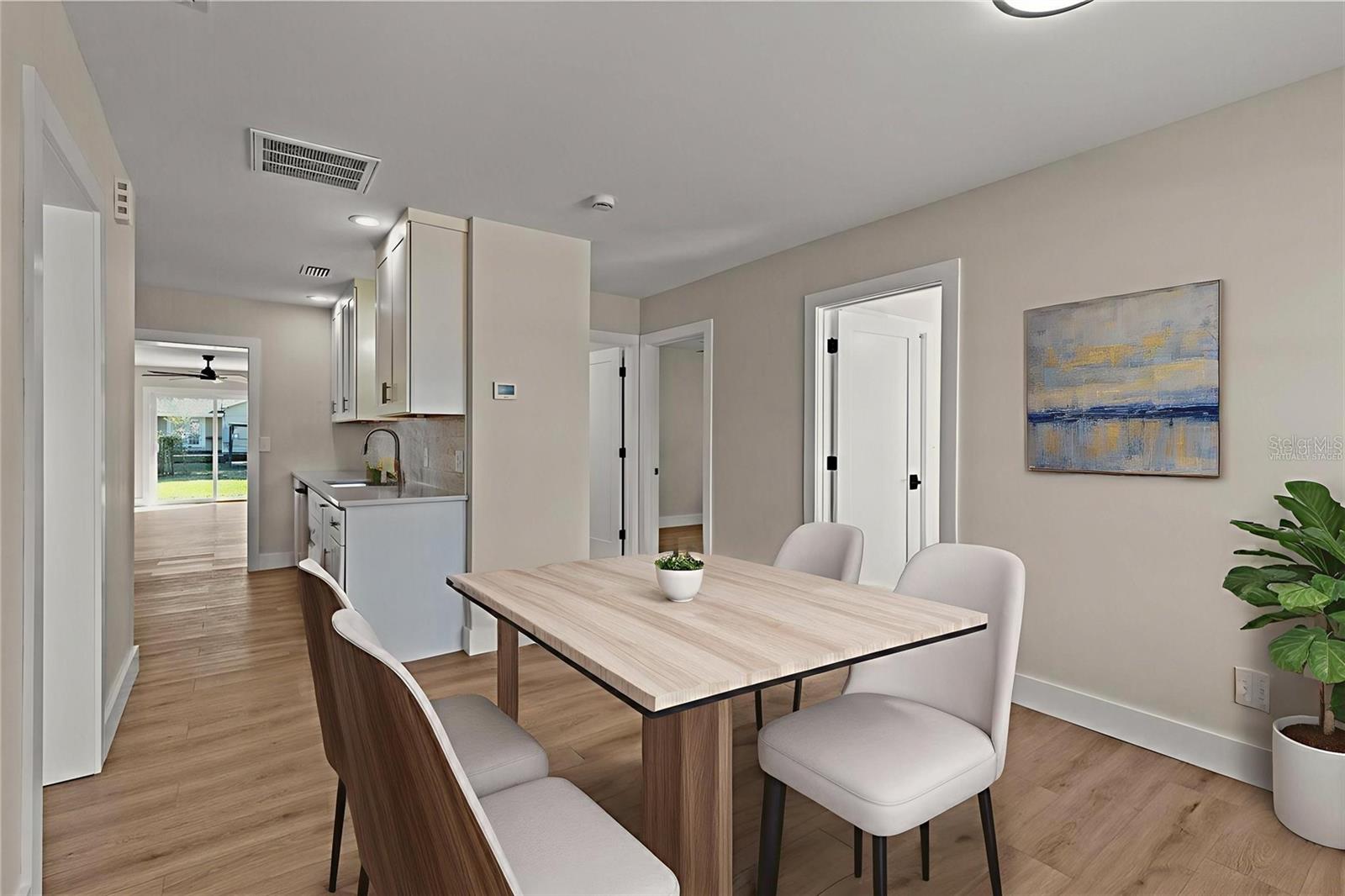 Listing photo id 5 for 5418 6th Avenue N