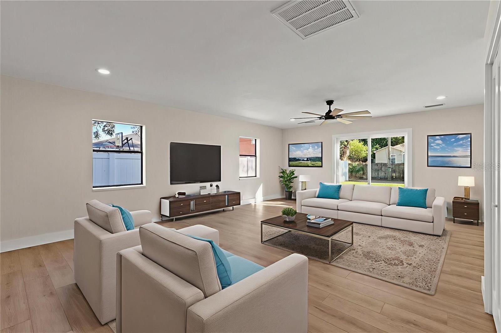 Listing photo id 6 for 5418 6th Avenue N