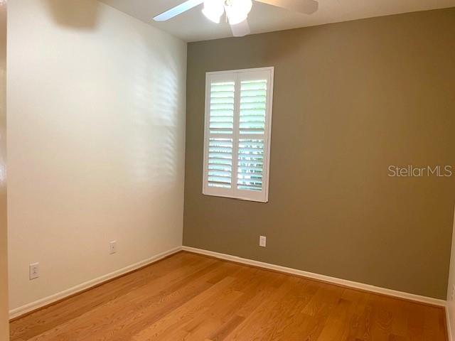 Image 21 of 25 For 1692 Old Summerwood Boulevard