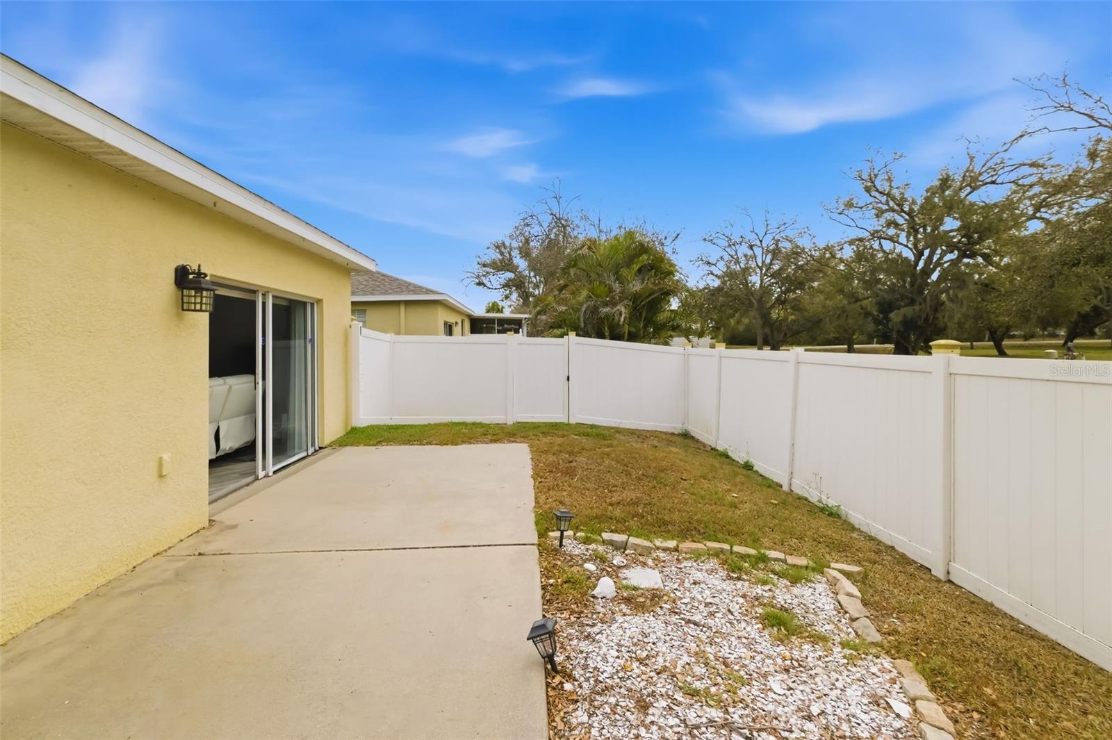 Image 34 of 44 For 411 28th Street W