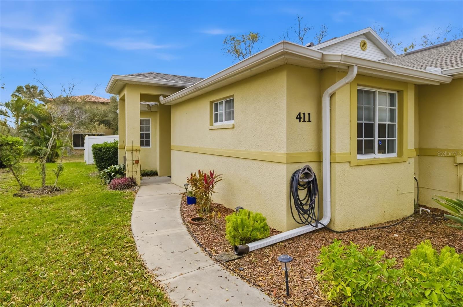 Image 4 of 44 For 411 28th Street W