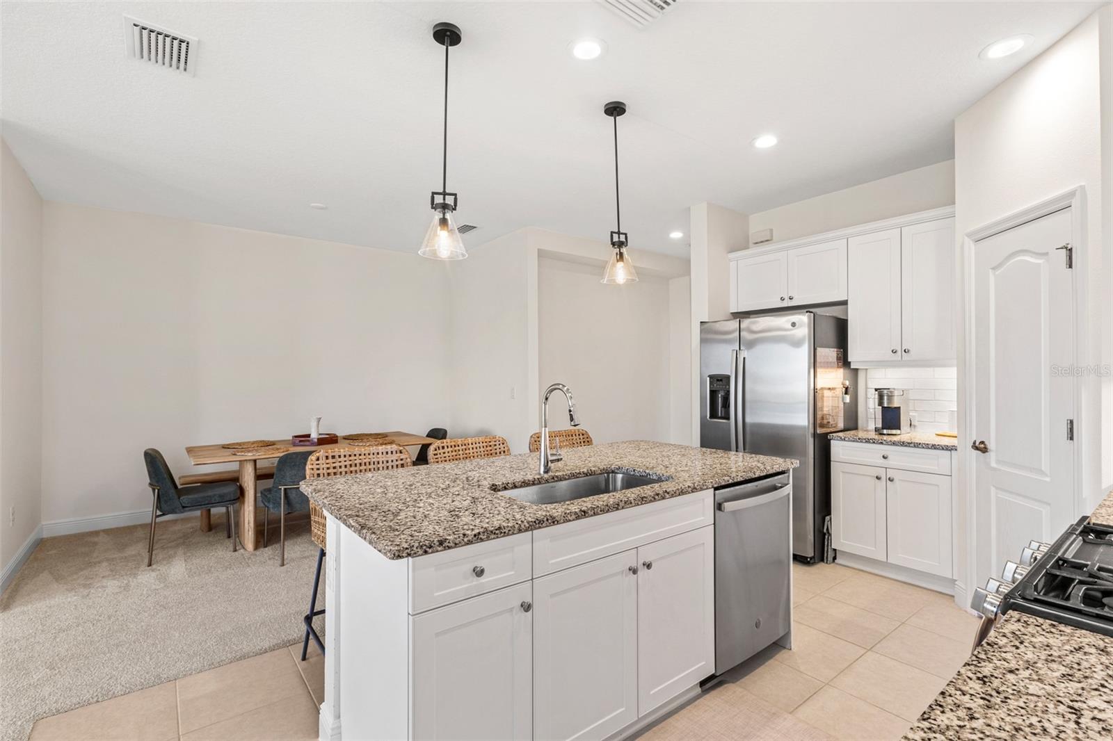 Image 27 of 81 For 10934 Sand Pine Lane