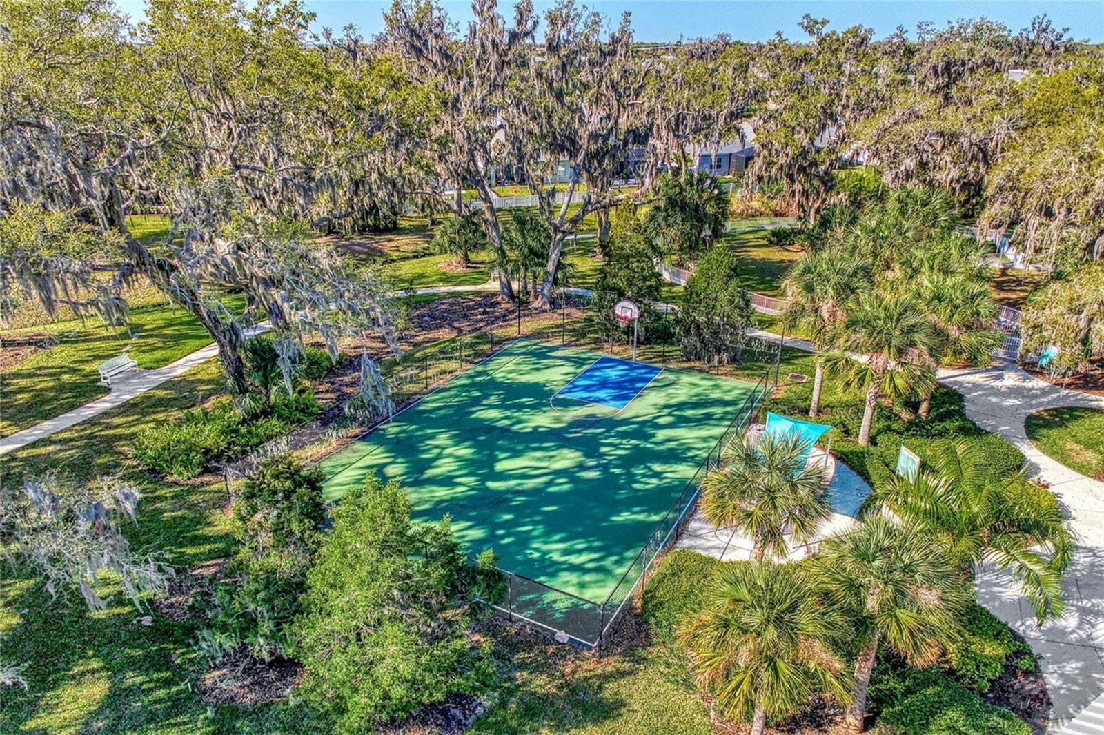 Image 68 of 81 For 10934 Sand Pine Lane