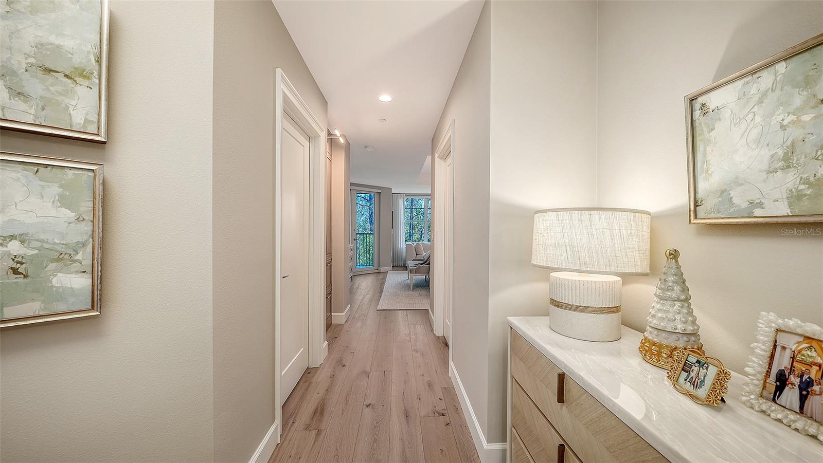 Image 31 of 85 For 6465 Watercrest Way 301