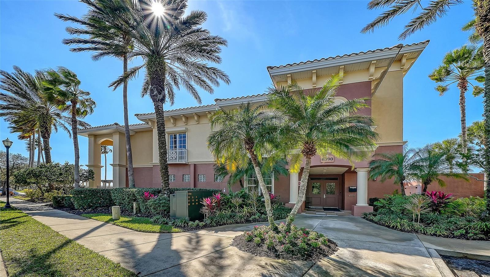 Image 45 of 85 For 6465 Watercrest Way 301