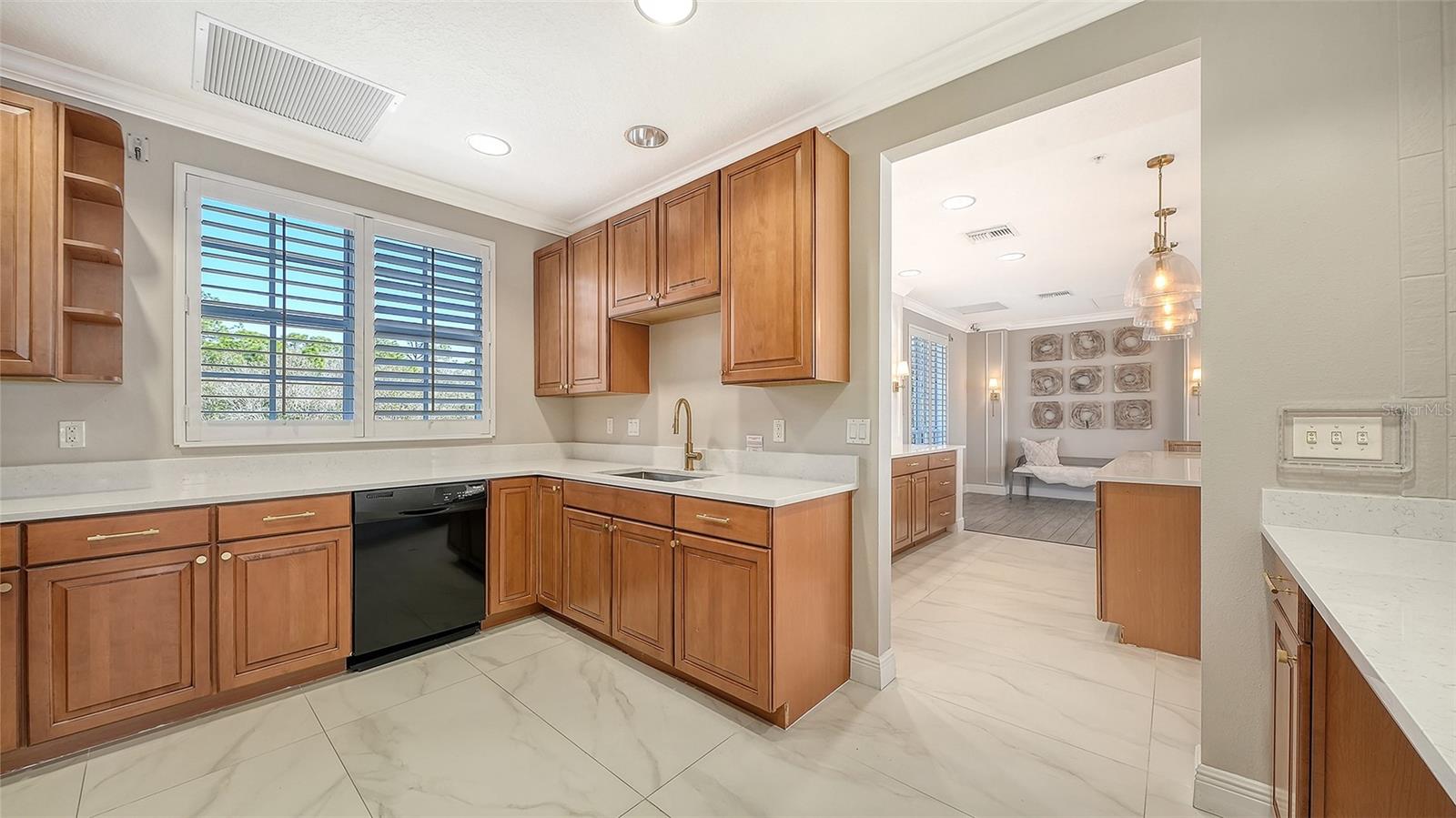 Image 57 of 85 For 6465 Watercrest Way 301