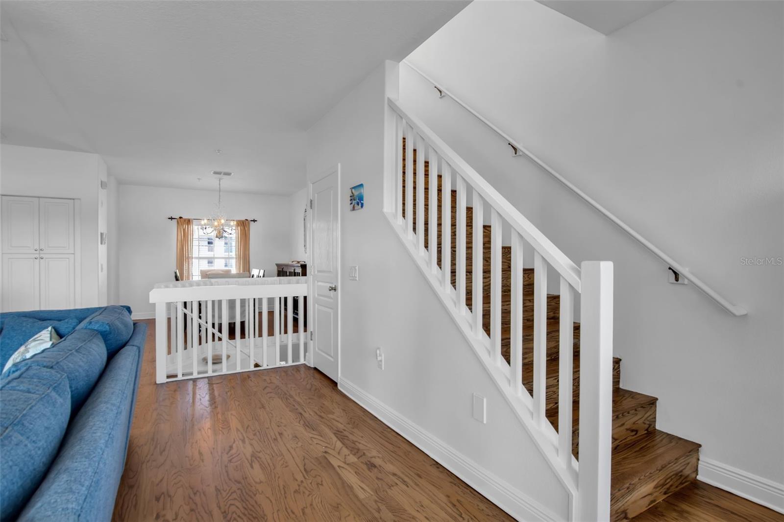 Image 17 of 45 For 9203 Midnight Pass Road 2