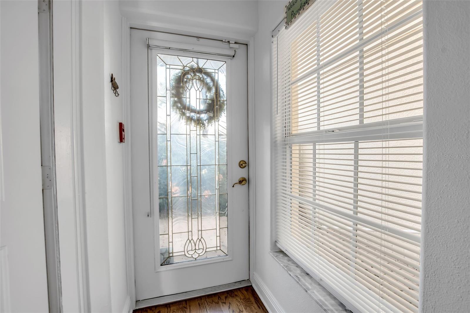 Image 33 of 45 For 9203 Midnight Pass Road 2