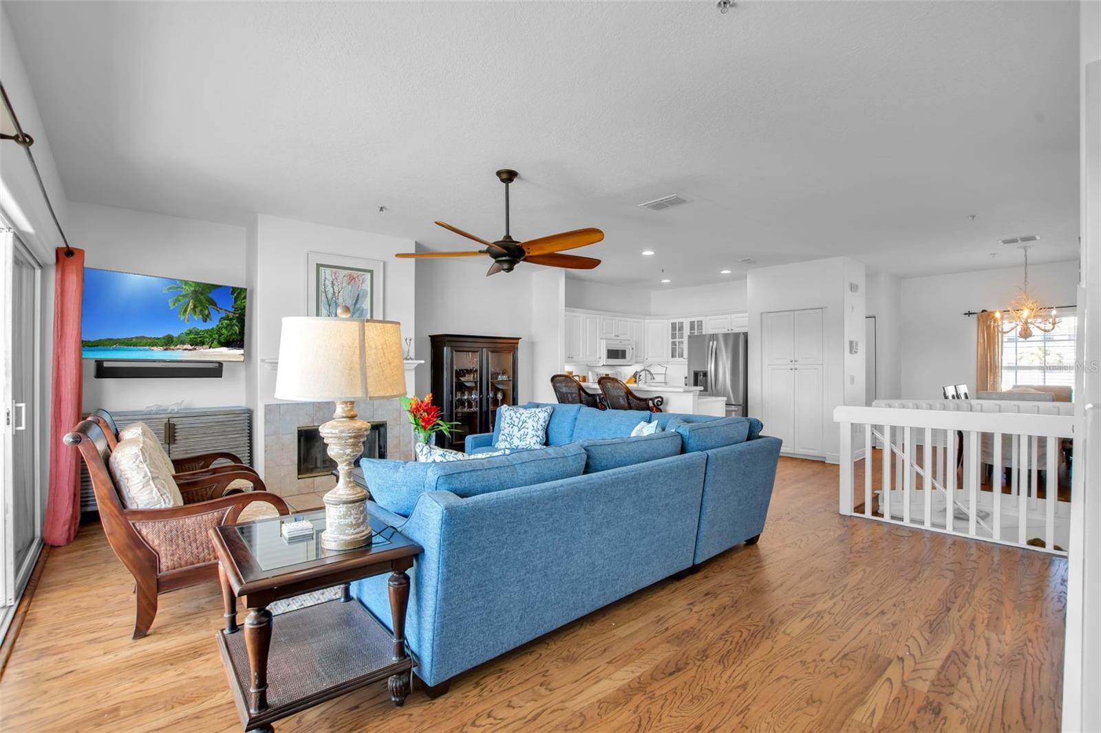 Image 7 of 45 For 9203 Midnight Pass Road 2