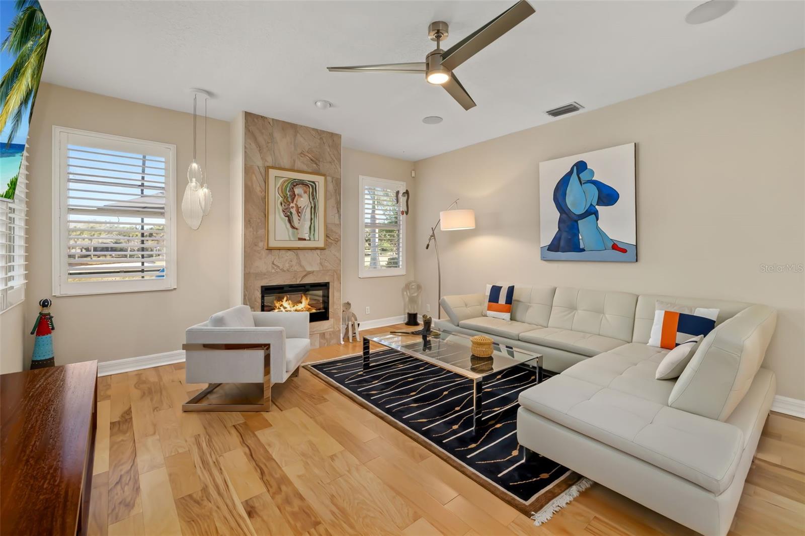 Image 13 of 84 For 9819 Discovery Terrace