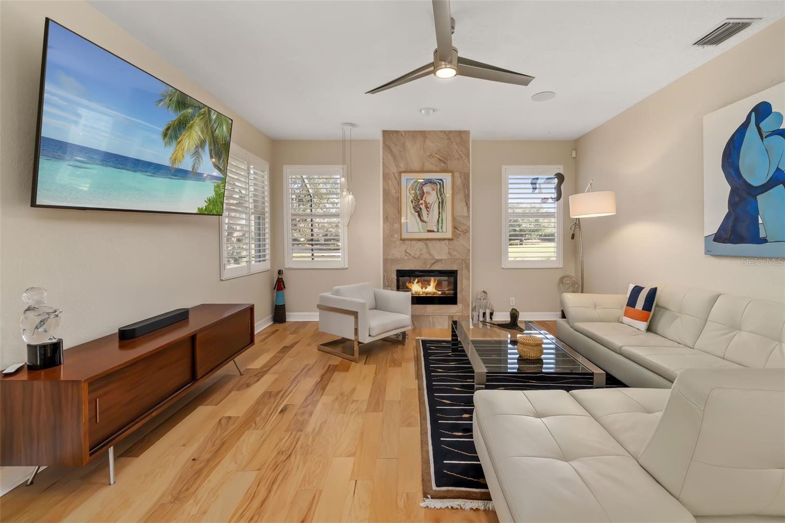 Image 17 of 84 For 9819 Discovery Terrace