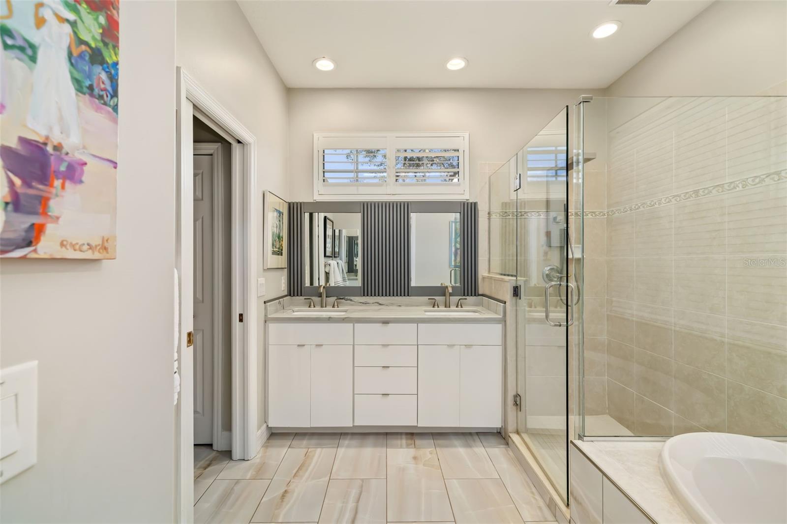 Image 22 of 84 For 9819 Discovery Terrace