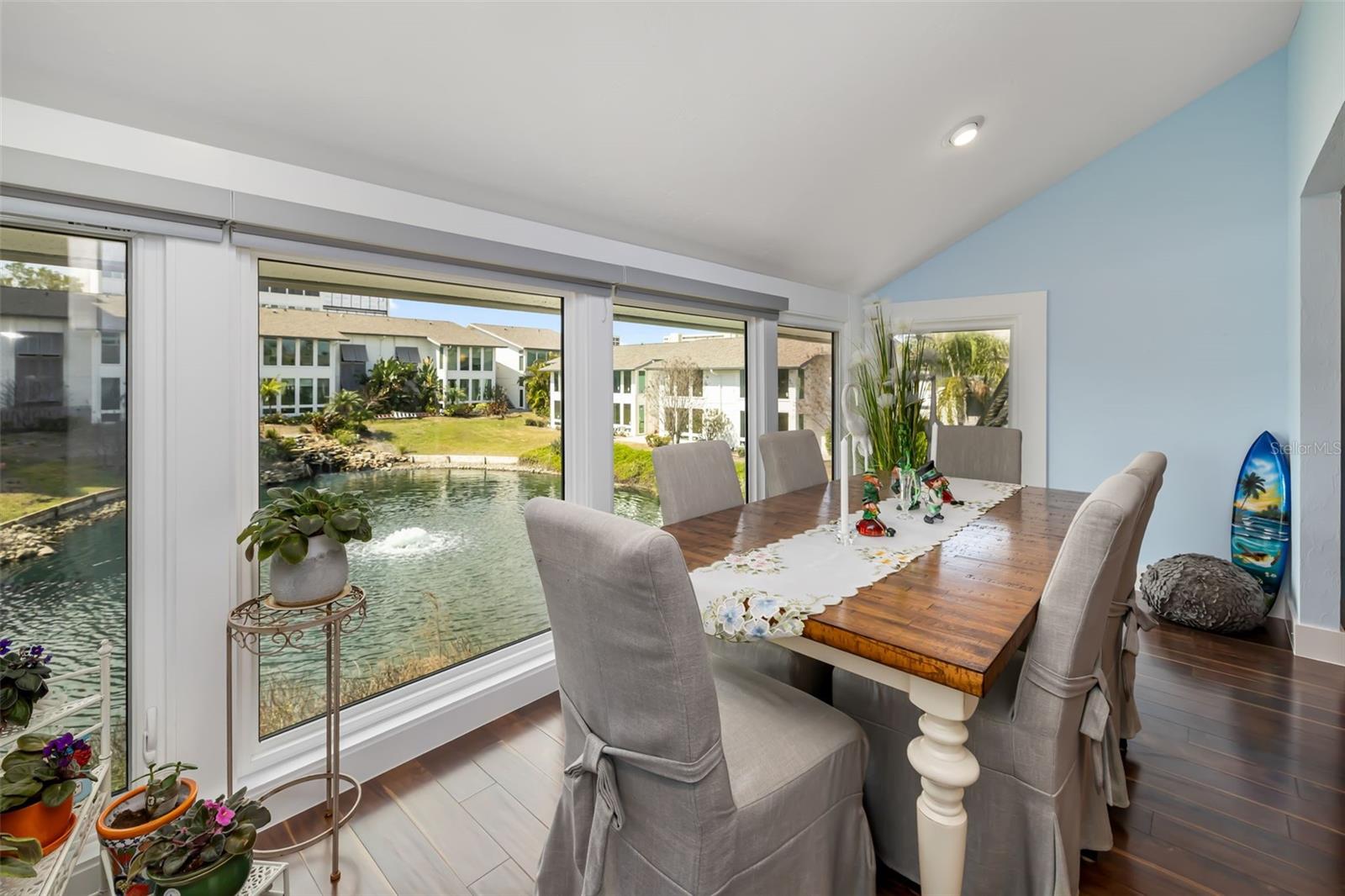 Image 18 of 65 For 1169 Peppertree Drive 118a