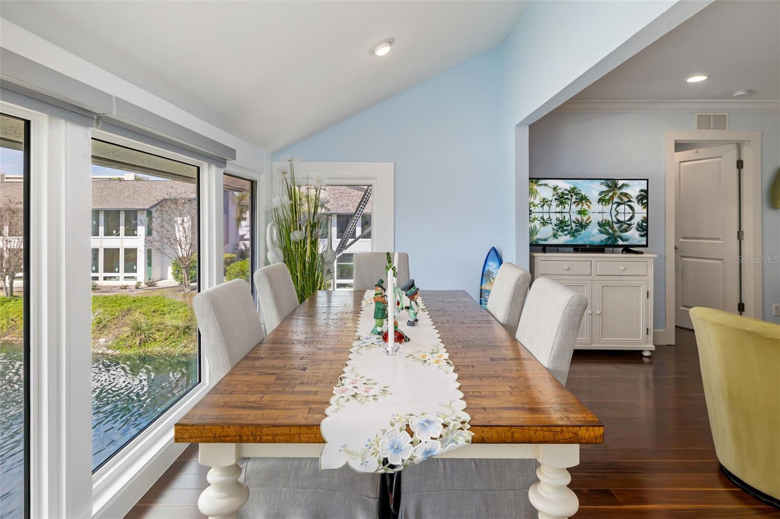 Image 19 of 65 For 1169 Peppertree Drive 118a