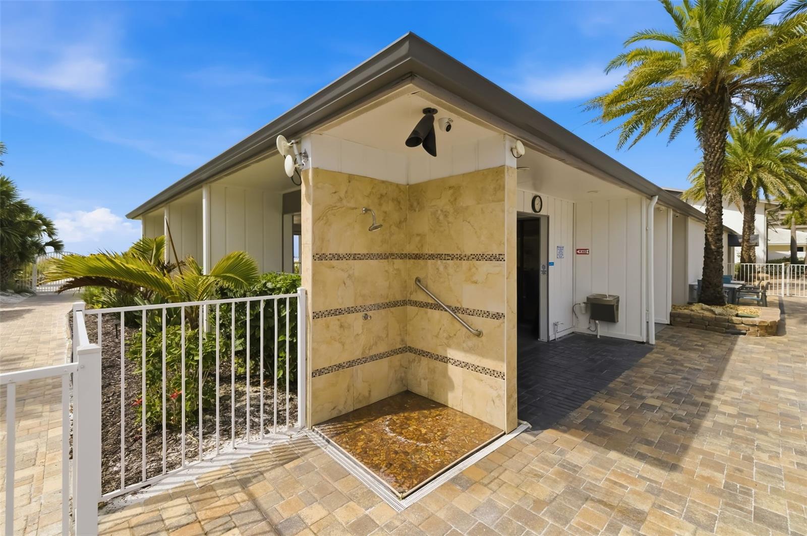 Image 40 of 65 For 1169 Peppertree Drive 118a