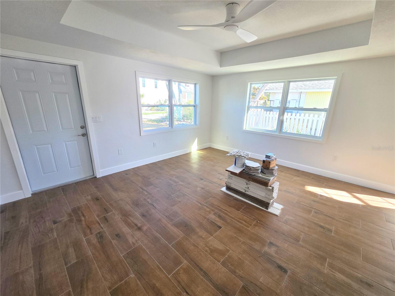 Image 4 of 23 For 5702 Carissa Street A